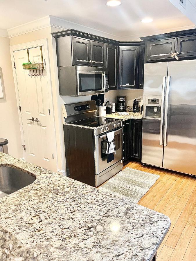 Cozy Downtown Apartment-Naval Academy Vicinity Анаполис Екстериор снимка
